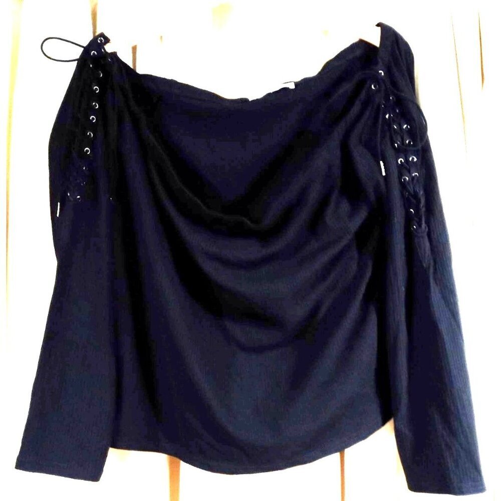 Soncy Womens Black Top Size 3 Long Sleeve with Sexy Laces